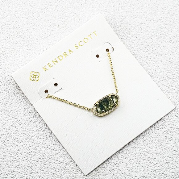 Kendra Scott Green Veined Stone Necklace - Picture 1 of 1